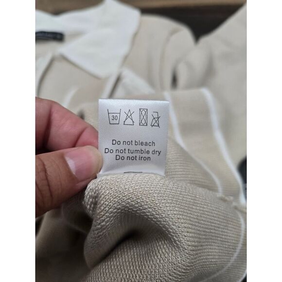 Emerson Lang Knit Button-Up Sweater Top Women's Size M Soft Neutral Preppy - Picture 8 of 8